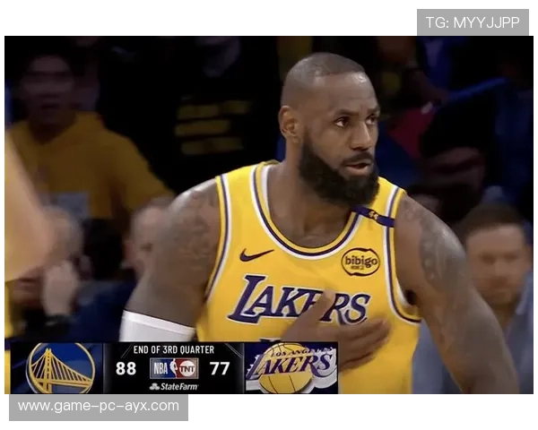 詹姆斯关键中投命中,湖人继续前压